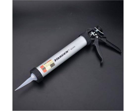Закрытый профессиональный пистолет для герметика HARDEN алюминиевый корпус, 600 мл 620419 – изображение 5