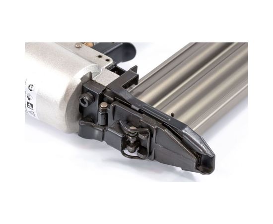 Пневматический нейлер для гвоздей MATRIX 57410 – изображение 5