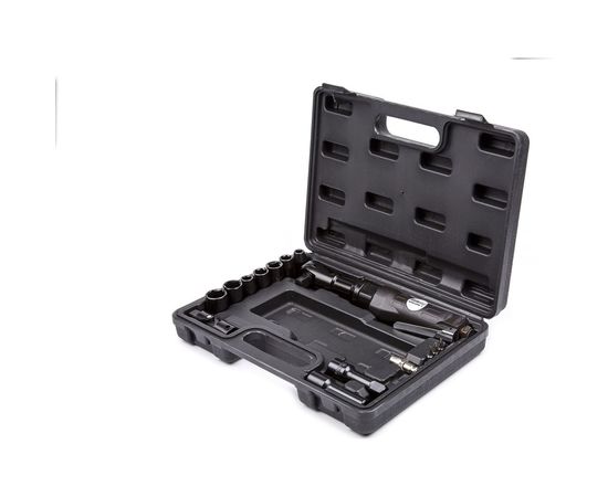 Пневматическая трещотка с набором головок 1/2" KraftWell в кейсе KRW12RW-T 