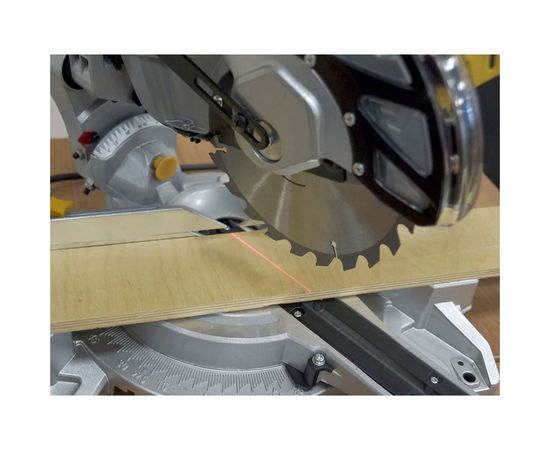 Торцовочная пила Энкор Корвет 8-310С 90081 – изображение 2