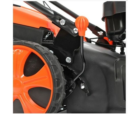 Бензиновая газонокосилка PATRIOT PT 47BS 512109016 – изображение 10