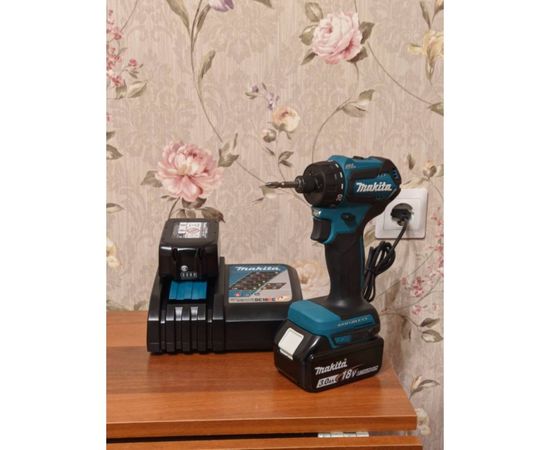 Аккумуляторный шуруповерт Makita DDF083RFE – изображение 6