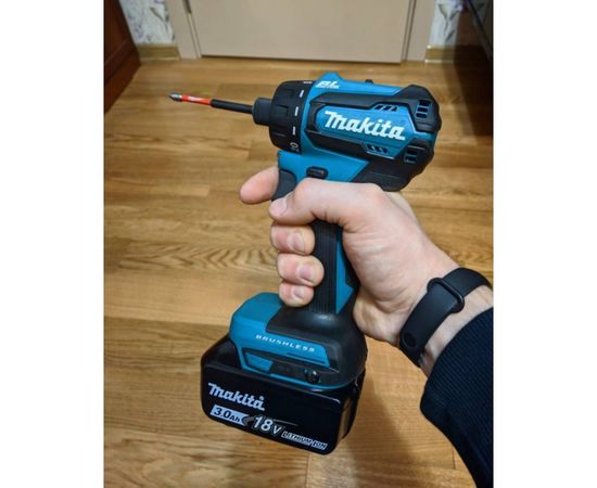 Аккумуляторный шуруповерт Makita DDF083RFE – изображение 5