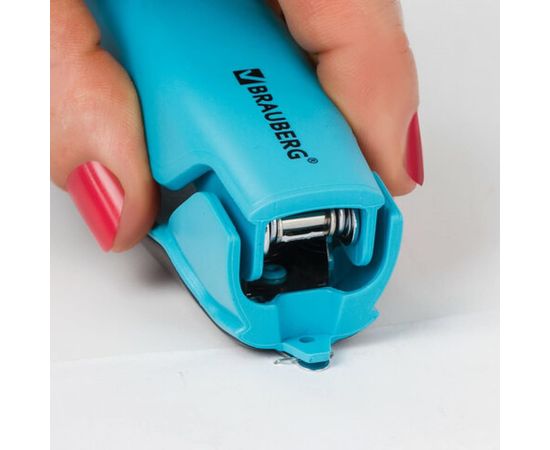 Степлер BRAUBERG ULTRA №10, до 20 листов, с антистеплером, голубой 228755 – изображение 5