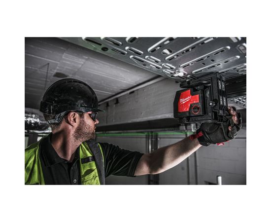 Milwaukee Акк. линейный лазерный нивелир L4 CLL-301C 4933478098 – изображение 6