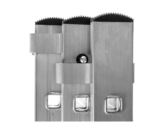 Трехсекционная лестница Gigant L-03 3х12 (Россия) – изображение 2