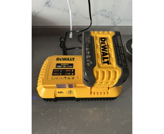 Аккумулятор (54/18 В; 6.0 А*ч; Li-Ion) DEWALT DCB546 – изображение 5