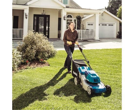 Аккумуляторная газонокосилка Makita LXT DLM460PT2 – изображение 2