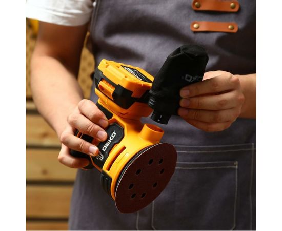 Эксцентриковая аккумуляторная шлифмашина DEKO DKCG20-125, 20В, 1х2.0Ач 063-4022 – изображение 7