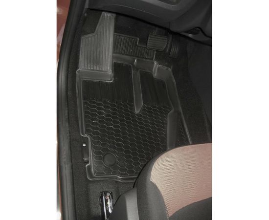 Коврики в салон автомобиля Rival для Renault Kaptur 2016-2020 2020-н.в., полиуретан, с крепежом, 5 шт., 14707001 – изображение 2