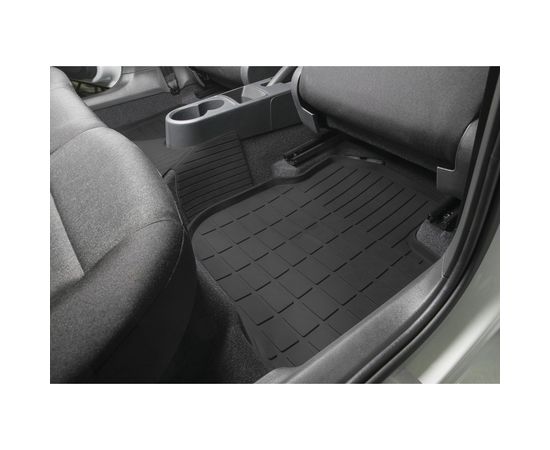 Литьевые коврики в салон автомобиля Rival для Skoda Rapid I, II лифтбек 2012-2020 2020-н.в./Volkswagen Polo VI лифтбек 2020-н.в., резина, с крепежом, 5 шт., 65102001 – изображение 3