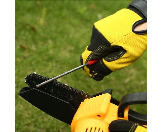 Цепная аккумуляторная пила DEKO DKCHS 20-4, 20В, 2x2.0 А*ч 063-4308 – изображение 6