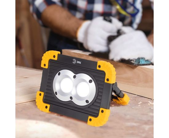 Светодиодный фонарь ЭРА Рабочие Практик PA-803 аккумулятор на батарейках 10 Вт, 4 режима, Б0054037 – изображение 9