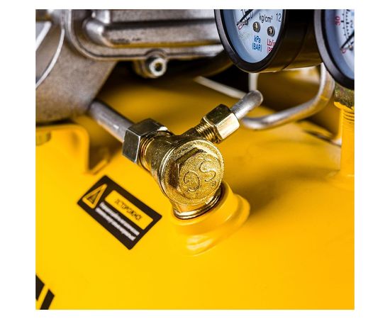 Воздушный компрессор с прямым приводом DENZEL DC1500/24, 1,5 кВт, 24 литра, 220 л/мин/ 58160 – изображение 6