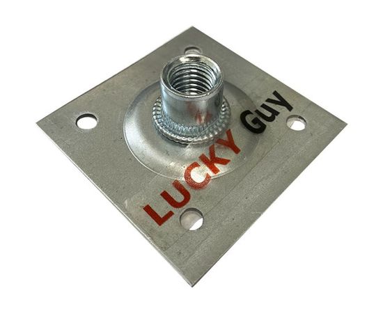 Опорная пластина Lucky Guy облегченная, 60х60х2,0 мм с гайкой М12, оцинк. 200 01 6060 М12 0р 