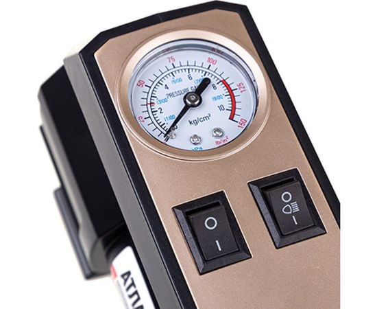 Компрессор SKYWAY АТЛАНТ-05 пластиковый, 20 л/мин, в прикуриватель, 3 вида насадок, 7 атм, с фонарем S02002005 – изображение 4