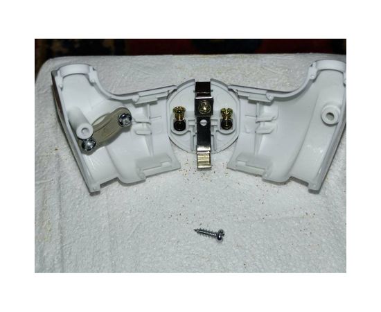 Угловая вилка с/з, белая 16А 250В UNIVersal А105 – изображение 5