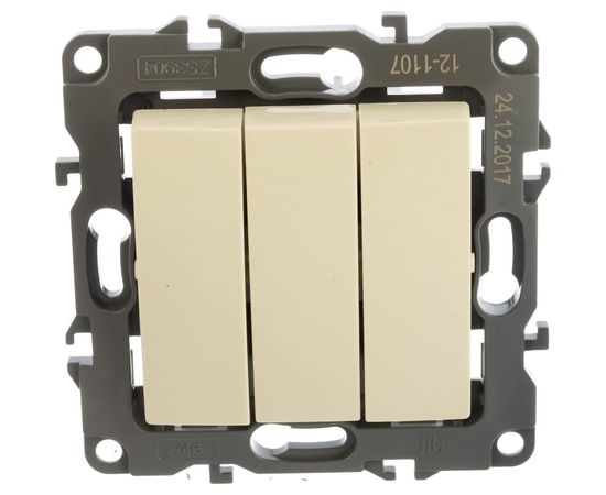 Тройной выключатель ЭРА 12-1107-02 10АХ-250В, IP20, слоновая кость Б0014670 – изображение 2