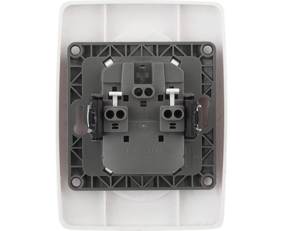 Розетка ЭРА 12-2107-01 2X2P, 16A-250В, IP20, 12, белый Б0031238 – изображение 2