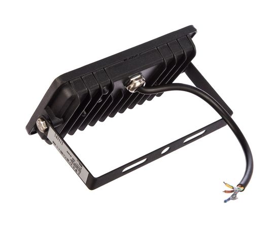 Светодиодный прожектор SAFFIT SFL90-30 2835SMD, 30W 4000K AC220V/50Hz IP65, черный в компактном корпусе 55076 – изображение 2