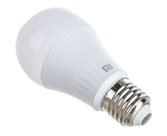 Умная лампочка XIAOMI Mi Smart LED Bulb Warm White GPX4026GL 