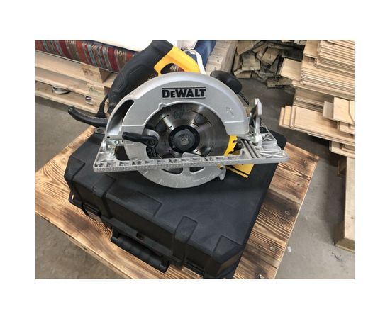 Дисковая пила DEWALT DWE 576 K – изображение 4