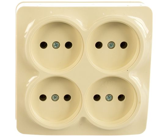Четырехместная розетка IONICH б/з слоновая кость квадрат 1453 