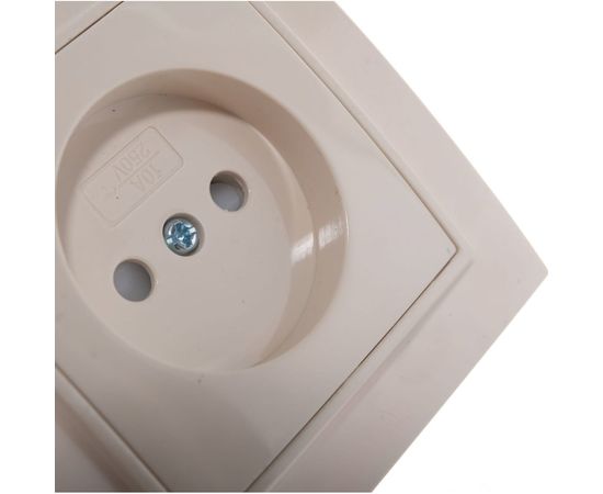Розетка STEKKER 1-местн.б/з 220В 10А с защитн. шторкой серия Эрна слоновая кость PST10-9009-02 39235 – изображение 2
