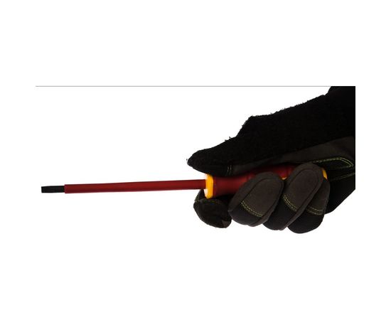 Диэлектрическая отвертка КВТ Профи 5.5 125 78610 – изображение 2