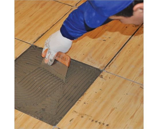 Широкий шпатель DEKOR 170х80 мм, зуб 6х6 мм, деревянная ручка 472 – изображение 5