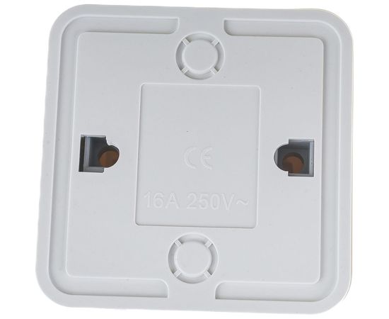 Одинарная розетка IN HOME с заземлением, со шторками BOLLETO белая накладная 7028х 4690612000954 – изображение 2