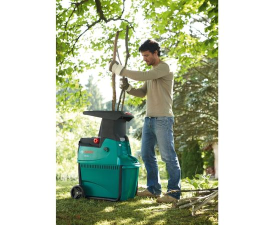 Садовый измельчитель Bosch AXT 25 D 0600803100 – изображение 3