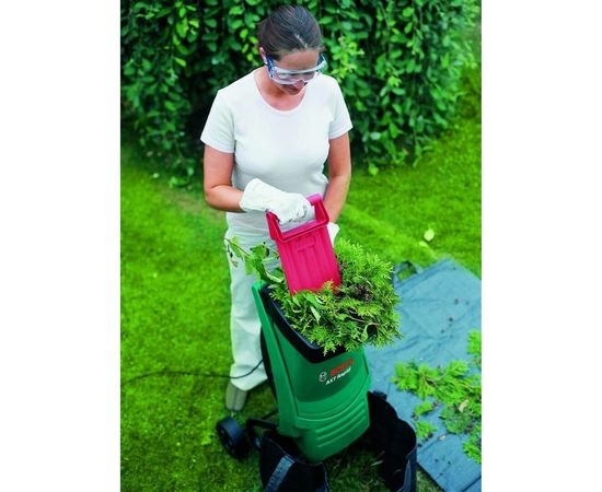 Садовый измельчитель Bosch AXT 25 D 0600803100 – изображение 7