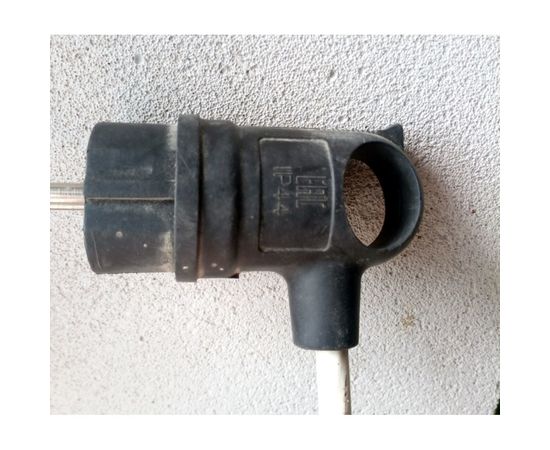 Вилка с ручкой LEZARD 2Р+РЕ 1х16А 220-240V 106-0400-0109 – изображение 6