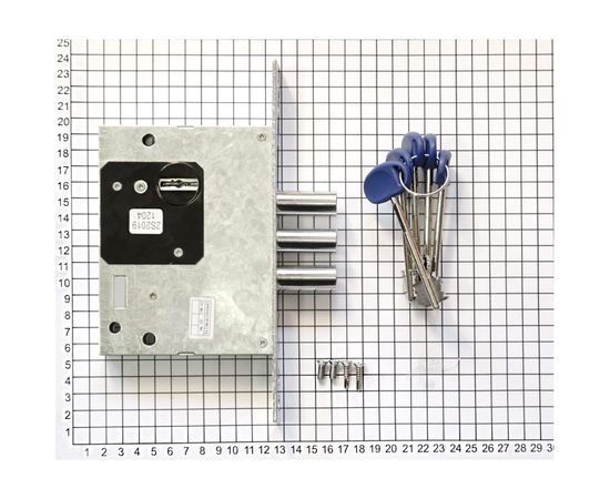 Корпус сувальдного замка DOORLOCK DL9257K/Z/60мм, 5 ключей, хромированная фронтальная планка 28х220мм, диаметр ригелей 16мм 75334 – изображение 3