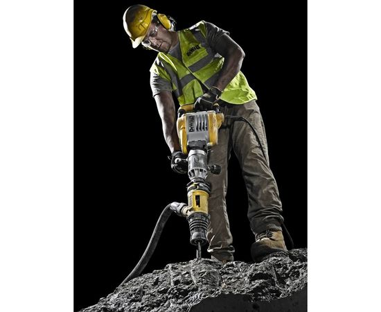 Отбойный молоток DEWALT D 25902 K – изображение 4