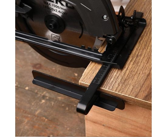 Дисковая пила DEKO DKCS1800 063-4191 – изображение 2