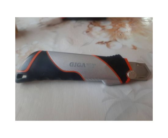 Строительный нож 25 мм, в металлическом корпусе с винтовым фиксатором Gigant GWK 629 – изображение 8