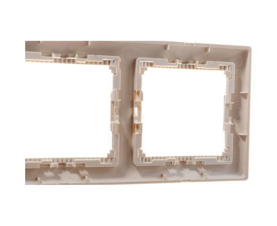 Рамка Legrand Valena 4 поста горизонтальный монтаж слоновая кость Leg 774354 – изображение 2