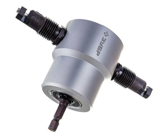 Насадка-ножницы для реза листового металла в металлическом кейсе + запчасти СВЕРЧОК ЗУБР 23294 – изображение 3