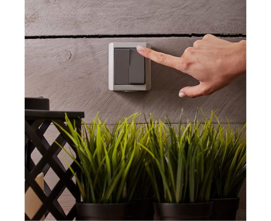 Двухклавишный накладной выключатель KRANZ IP54 серый KR-78-0609 – изображение 3