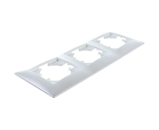 Рамка GUSI ELECTRIC 3-местная, цвет жемчуг С1030-028 – изображение 3