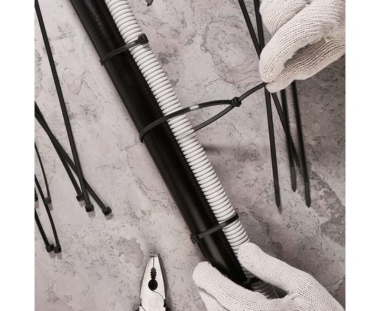 Нейлоновая хомут-стяжка с тройным замком REXANT 300x4,8 мм, черная, упаковка 100 шт. 67-1302 – изображение 2