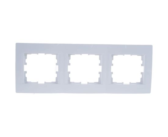 Трехместная горизонтальная рамка LEZARD KARINA б/ вст белая 707-0200-148 
