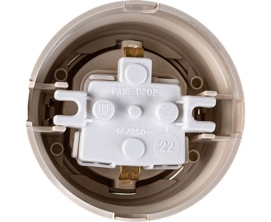 Розетка Bylectrica РА16-0202 1-местная с зазем. контантом 16А ОУ, серия РЕТРО, бежевый – изображение 3