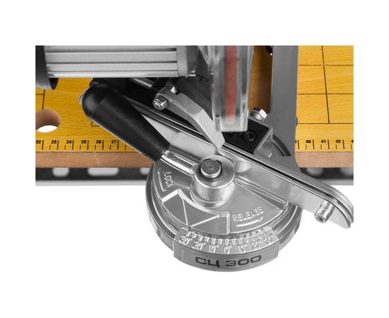 Заточной станок ЗУБР для пильных цепей, 2 диска, 230 Вт, 3000 об/мин, подсветка СЦ-300 – изображение 3