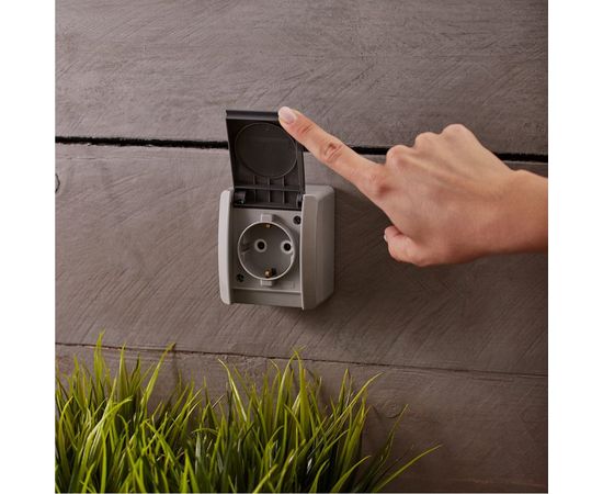 Накладная розетка с заземлением KRANZ IP54 16А серая KR-78-0611 – изображение 3