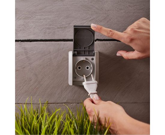 Накладная розетка с заземлением KRANZ IP54 16А серая KR-78-0611 – изображение 4