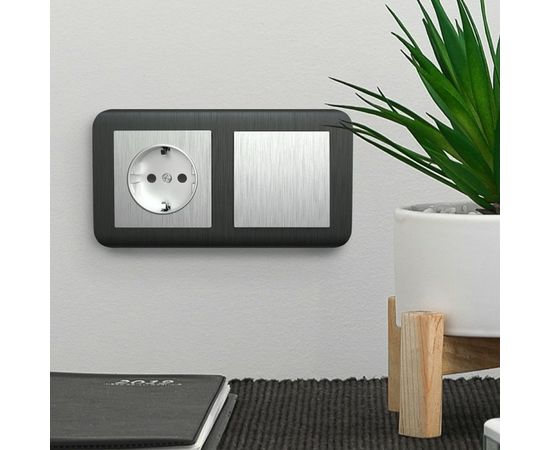 Рамка Werkel W0022104 на 2 поста графит a051267 – изображение 3