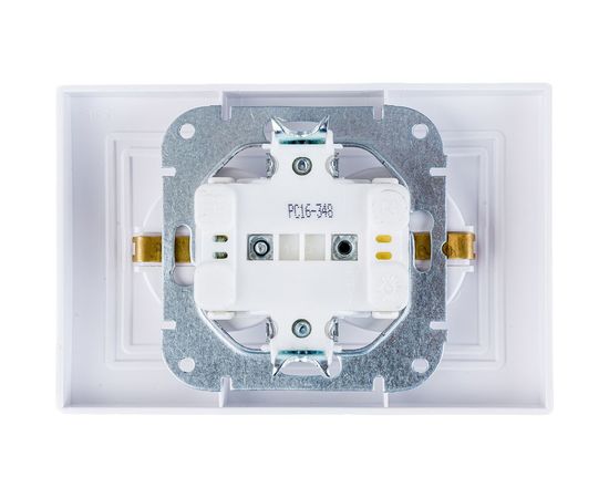 Розетка BYLECTRICA 2-местная СУ с заз.конт., серия УЮТ, белый РС16-348 – изображение 2